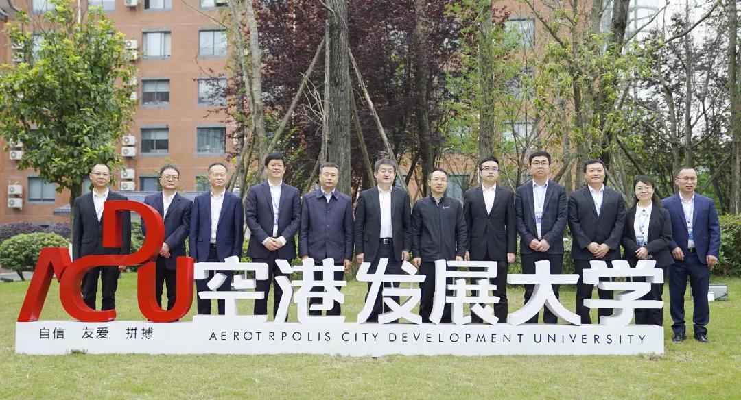 华为T211：卓越性能，重塑智能生活新体验！